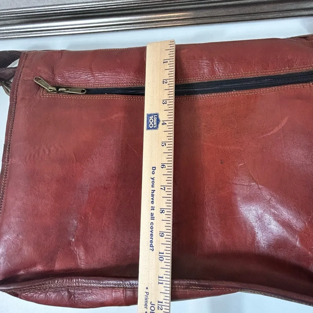 Genuine Brown Leather Messenger Shoulder Laptop Briefcase/Bag